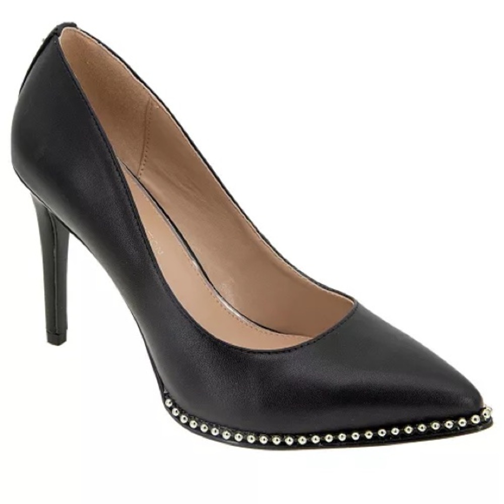 BCBGeneration black pump heels